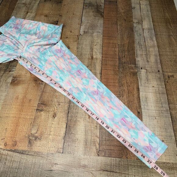 NWOT DYI Define Your Inspiration Fragmented Printed Signature Leggings - Picture 9 of 11